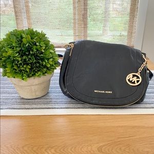 MICHAEL KORS black crossbody satchel purse